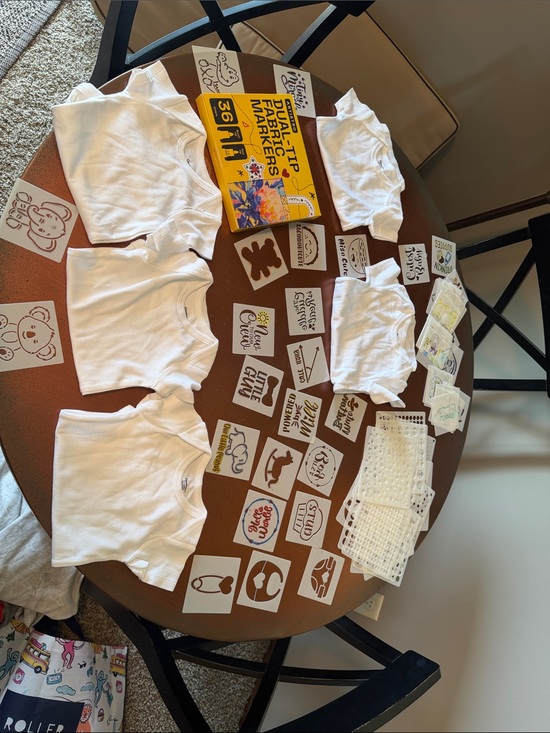 Other - Onsie Decorating Set